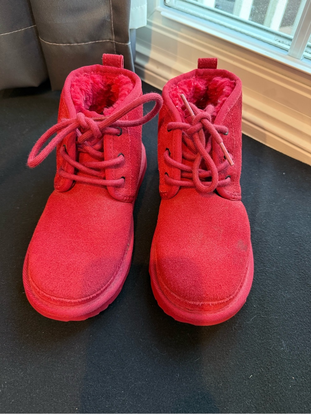 Kids Cozy Red UGGS